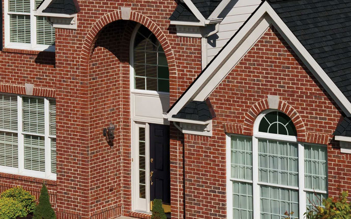 emmons-exterior-renovation-services-window-img01 Exterior Renovation Services - Window Replacement